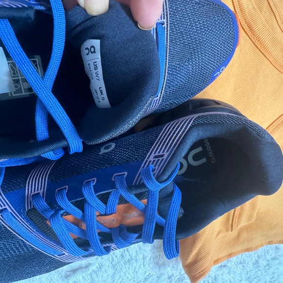 On Cloud Go running athletic lace up sneaker, NWT - Picture 3 of 6